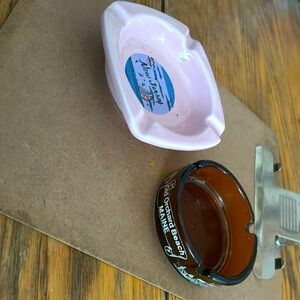 Vintage set of ashtrays